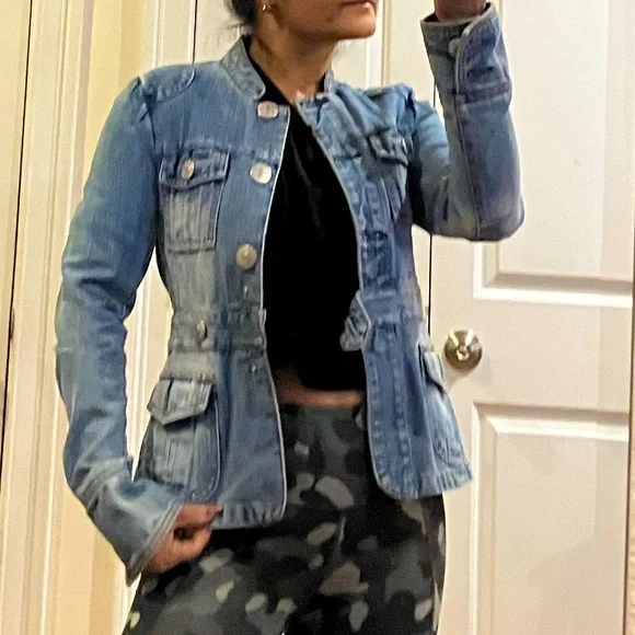 Jeans jacket - Picture 1 of 6